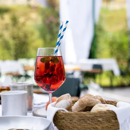 Otel Kazerma E Cerenit Surrel