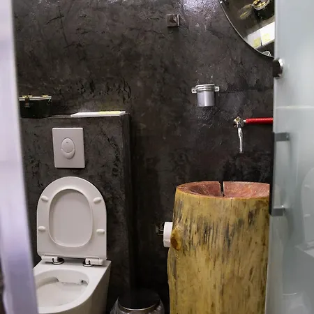 Kazerma E Cerenit Otel