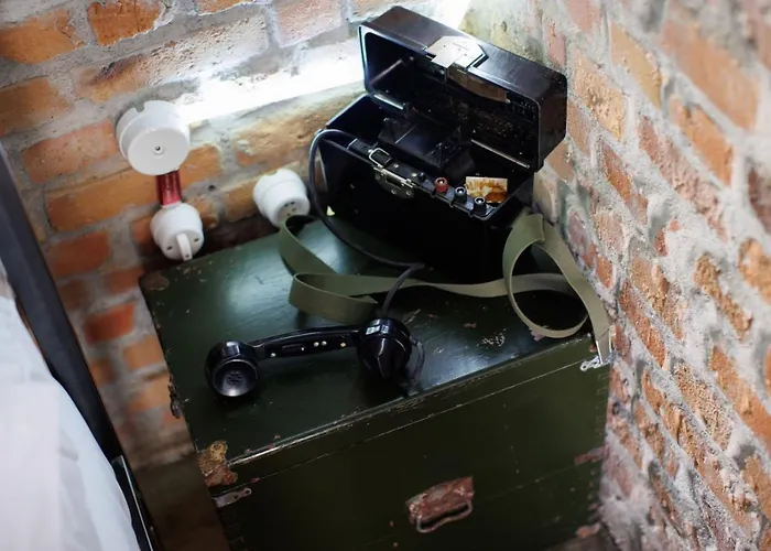 Kazerma E Cerenit Hotel Surrel