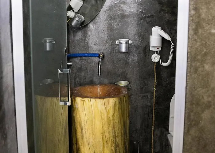 Kazerma E Cerenit 3* Surrel