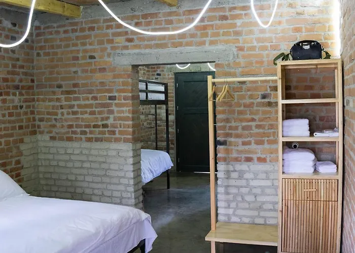 Kazerma E Cerenit Surrel