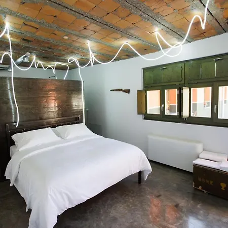 Kazerma E Cerenit Surrel