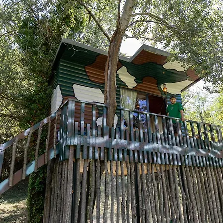 Hotel Kazerma E Cerenit 3*