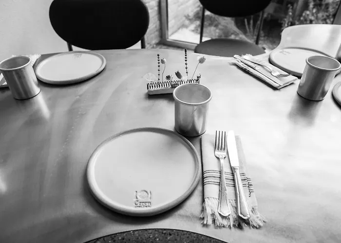 Kazerma E Cerenit Surrel