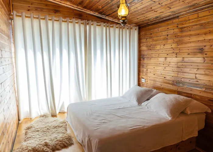 Kazerma E Cerenit Surrel