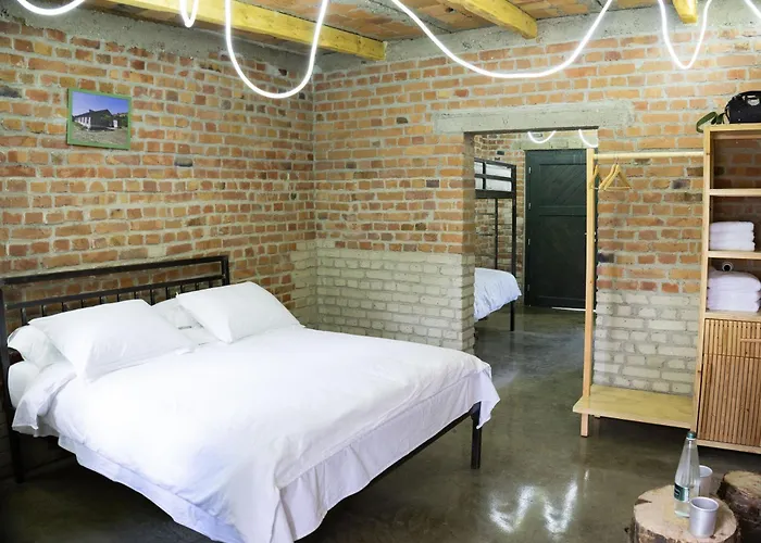 Hotel Kazerma E Cerenit